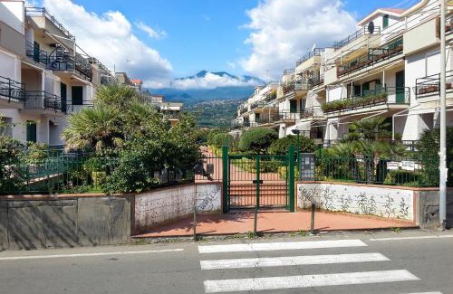 Sant'Anna Apartment | SICILIA ETNA MARE Beach&Pool Catania Taormina Etna District