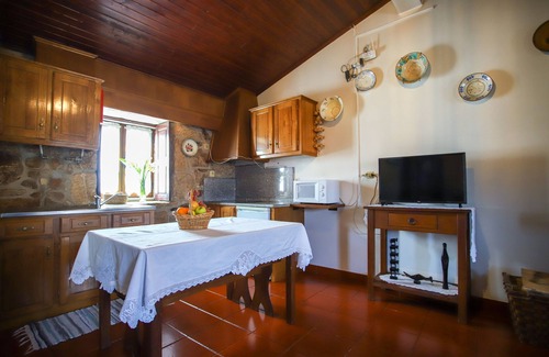 Sortelha Cottage | Sidewalk House Historic Village Village