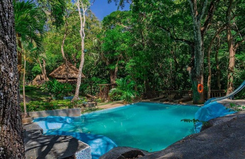 Santa Marta Cabin | SIERRA LIMÓN CHALET CABIN (THIRD FLOOR)