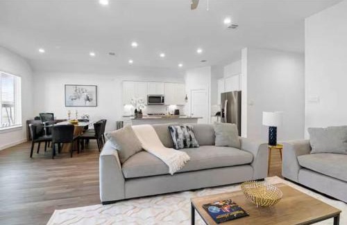 Katy House | Sierra vacation house 1