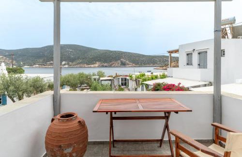 Vathi Apartment | Sifnos studio 2