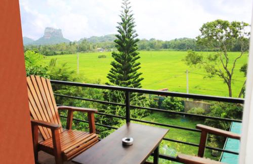 Sigiriya House | Sigiriya Water Guest & View Point Restaurant