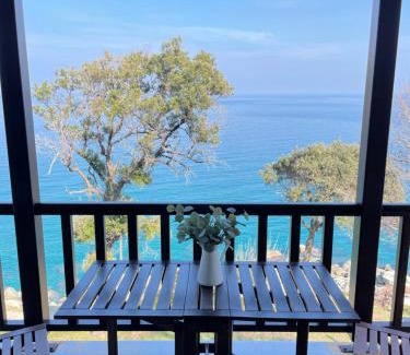 Pagoneri House | Siki House