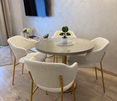 Nyiregyhaza Apartment | SILK Apartman -free private garage