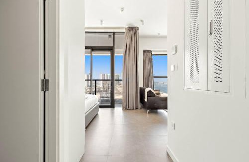 Abu Dhabi Apartment | Silkhaus Chic Studio with Private Beach in Pixel Tower