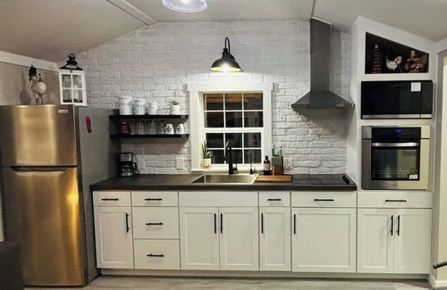 Stockdale Cabin | Silo Creek Cabin in Ohio