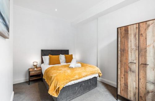 Brighton City Centre Apartment | Silva Getaway Central Brighton