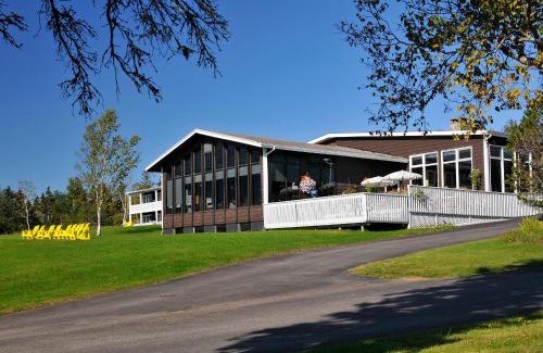 Baddeck Cabin | Silver Dart Lodge