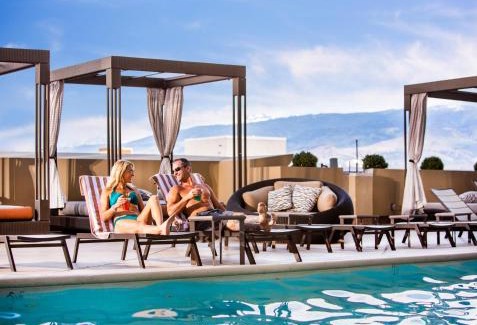 Downtown Reno Resort | Silver Legacy Reno, A Caesars Destination