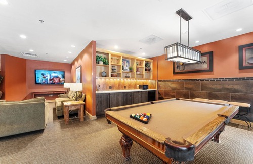 River Run Apartment | Silver Mill #8162 by Summit County Mountain Retreats