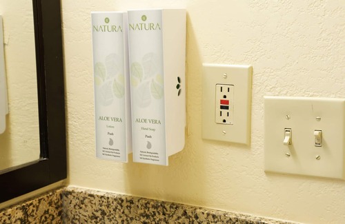 San Simeon Hotel | Silver Surf Motel