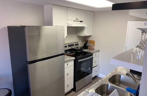 Clovis Condo | Silver Wings Suite-Heart of Clovis, NM-Perfect Spot!