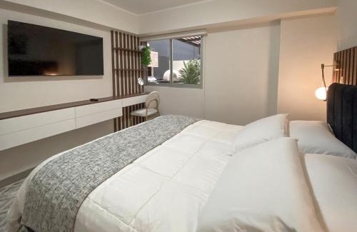 Leuro Apartment | Silvia's New Spacious Patio Pad