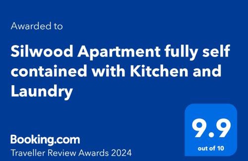 Devonport Apartment | Silwood Apartment fully self contained with Kitchen and Laundry