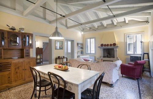 Santa Croce House | Simeone I - LOCAPPART