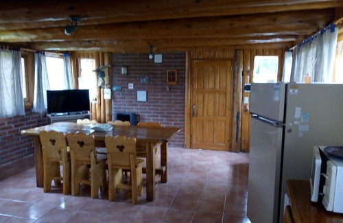 El Hoyo Cabin | Simple and beautiful cabin, it's like being in a mountain shelter