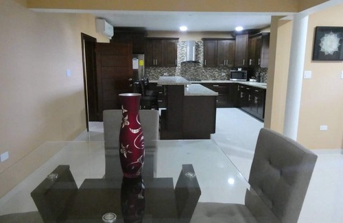 Oyster Pond Apartment | Singh Luxury Apartments With sea View, Apt.3
