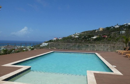 Oyster Pond Apartment | Singh Luxury Apartments With sea View, Apt.3