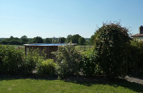 La Foret-sur-Sevre House | Single-storey gîte with swimming pool, ideal for families.