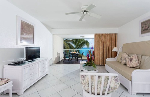 Maho Condo | SINT MAARTEN BLUE PEARL 2BDR