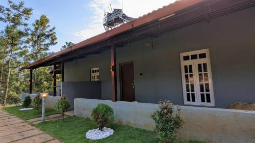 Tarikere House | Siri Serenity by Illika