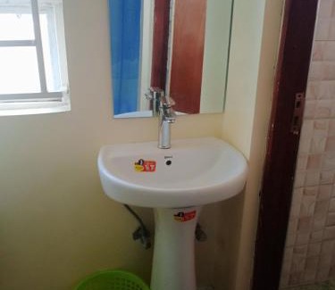 Kimana Bed & Breakfast | Sironosim Garden Hotel Ltd