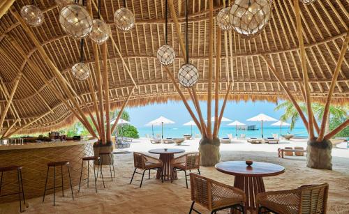 Gaakoshinbi Resort | Sirru Fen Fushi Private Lagoon Resort Maldives