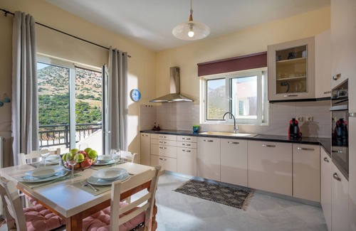 Sisai Apartment | Sisesharmony Mountain Escape Scenic View