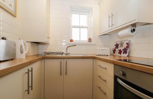 Keswick House | Siskin