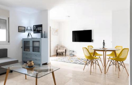 Kiryat Tiv'on Apartment | Sisso in the green north of Israel tivon Valley