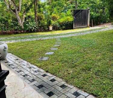 Matale House | Sith Meadow View Bungalow