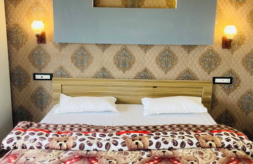 Dhanaulti Hotel | Sizzling Resort And Adventure