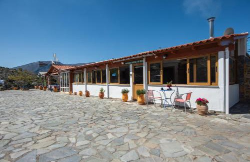 Mesa Lasithion House | Skapani's House