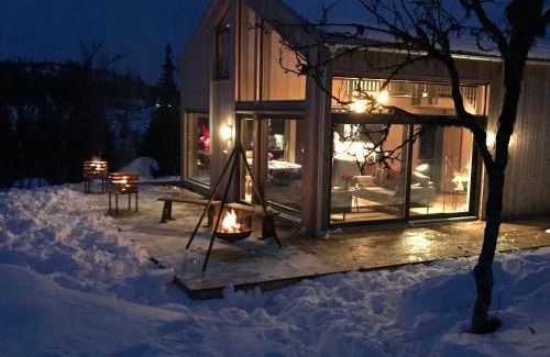 Al House | Skarvhytta - moderne hytte med flott beliggenhet