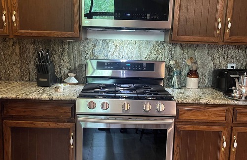 Flagstaff House | Ski & Golf Chalet A/C, WIFI, 2 Decks with grills in Continental Country Club