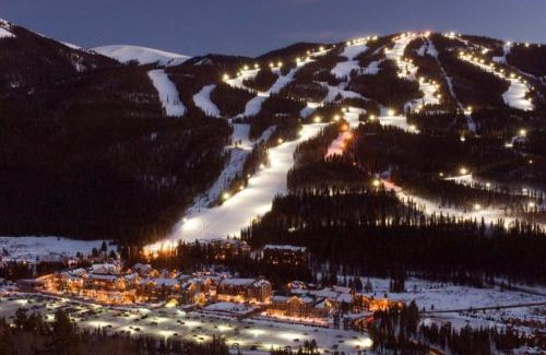 Mountain House Apartment | Ski In 3 Bedroom At Chateaux Dumont Keystone