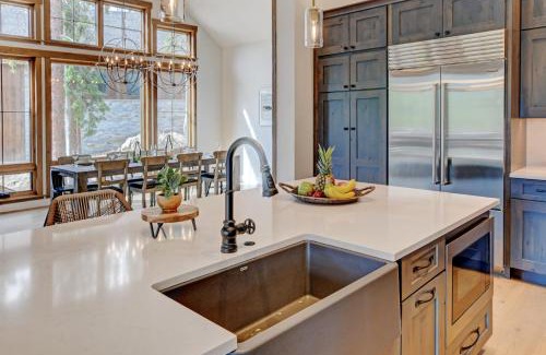 Winter Park House | Ski In Out Luxury Chalet 277 I Hot Tub I Pool Table I Great Views I Best Price I FREE Adventures Daily