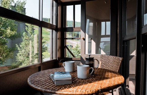 Copper Mountain Village Condo | Ski-In/Ski-Out Copper Mountain Condo – Perfect for Holiday Getaways,