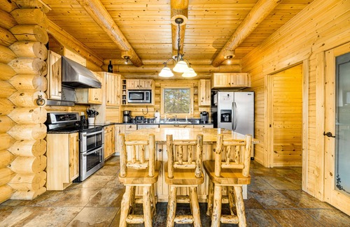 Lead House | Ski-in/ski-out lodge at Terry Peak with private hot tub, fireplaces & game room