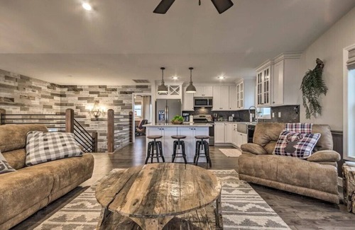 Beech Mountain House | Ski-In/Ski-Out Villa with Fireplace, Views & Easy Access