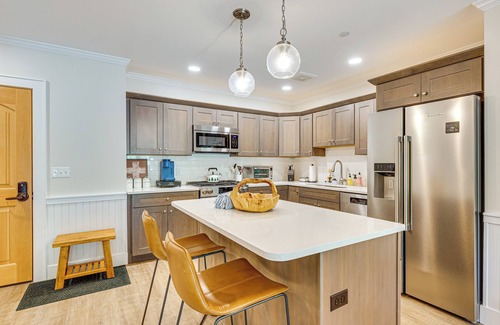 North Conway Apartment | Ski-out Family Condo at Cranmore Mountain