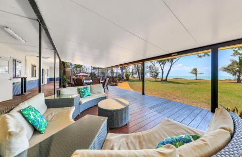 Dundee Beach House | Skippers at Dundee