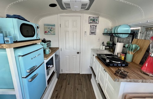 Crystal Beach RV Rental | Skoolie Glamping on Canal in Crysteal Beach, Texas