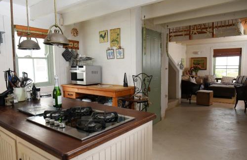 Dwarskersbos House | Skuurtjies - Beach Front Holiday