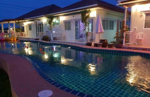 Cha-am House | Sky and water resort