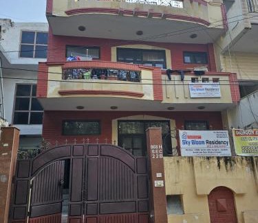 Udyog Vihar Apartment | SKY BLOOM RESIDENCY GURGAON SECToR 22