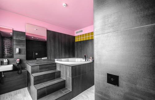 Klaipeda Apartment | sky DEEP jacuzzi sauna 30 FLOOR