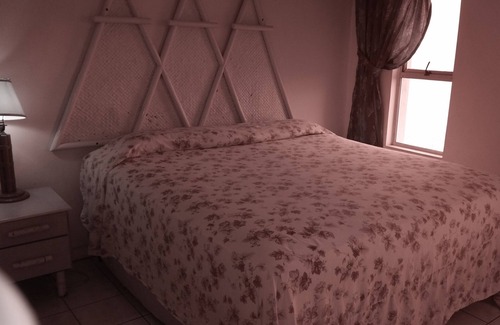 Montego Bay Apartment | Sky miles at Montego Bay Club