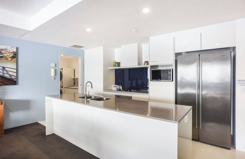 Surfers Paradise Apartment | SkyHome 2562 - 3 bedrooms Level 56