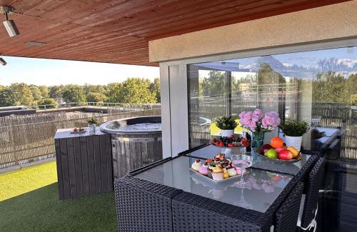 Zolitude Apartment | Skyhouse Riga Delux Penthouse & SPA